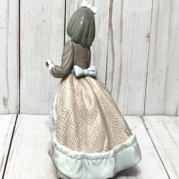 Retired Lladro 5210 Daisa 1983 Girl Bow Lace Parasol Figurine MISSING PARASOL - Picture 5 of 12